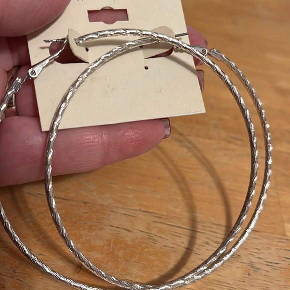 Large silver tone hoop pierced earrings, new on card, Pure Expressions - Picture 8 of 8